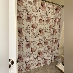 Floral Shower Curtain & Shower hooks
